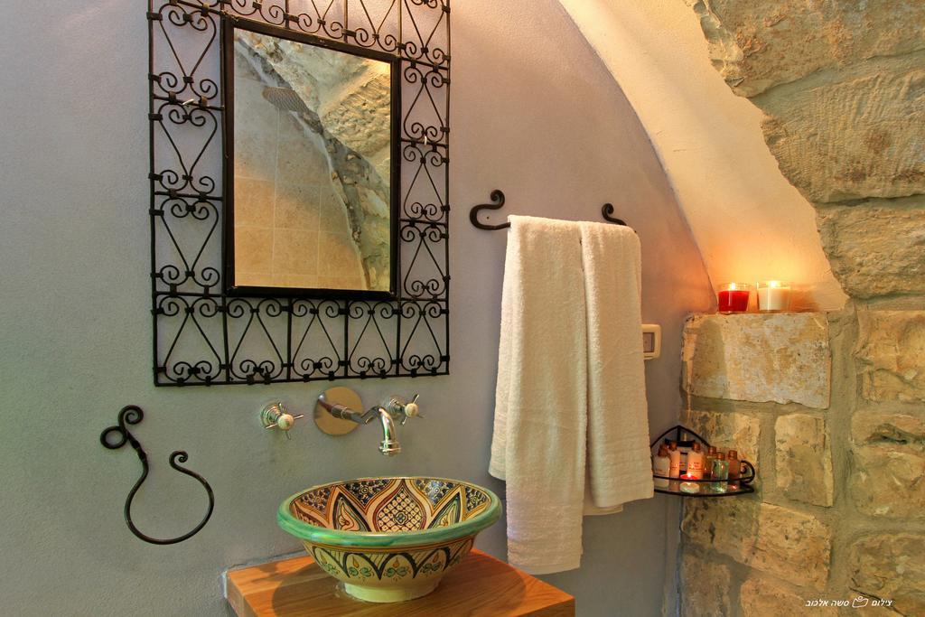 Beit Ha'Omanim Hotell Safed Rom bilde