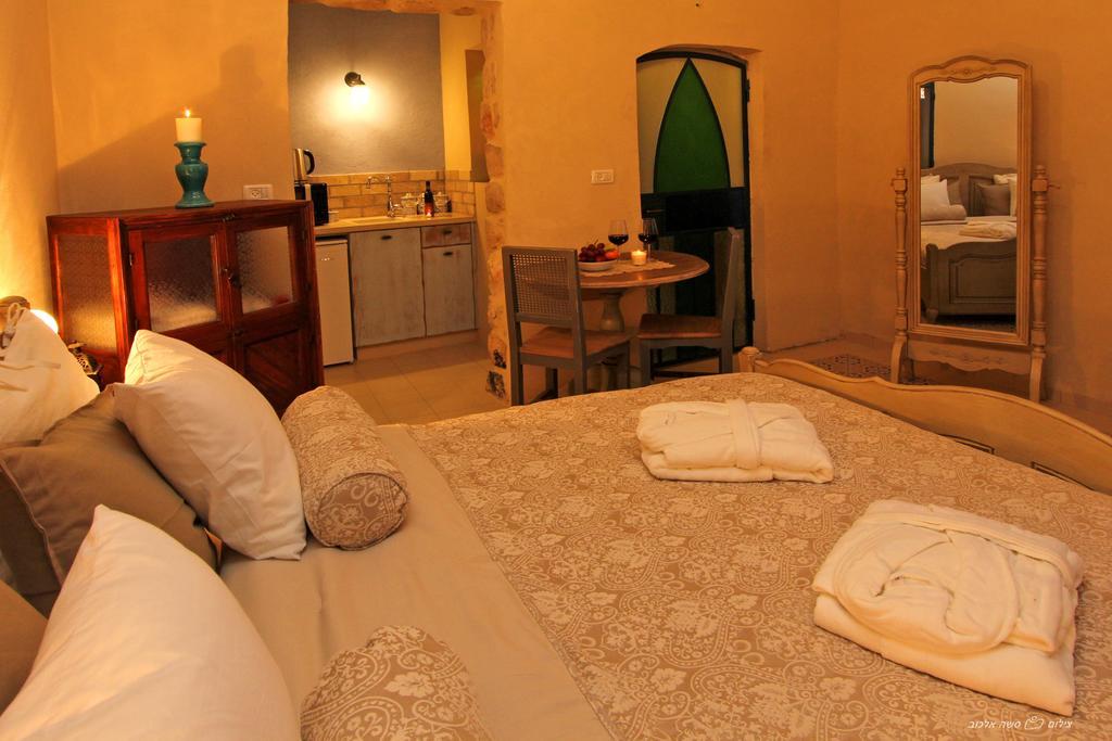 Beit Ha'Omanim Hotell Safed Rom bilde